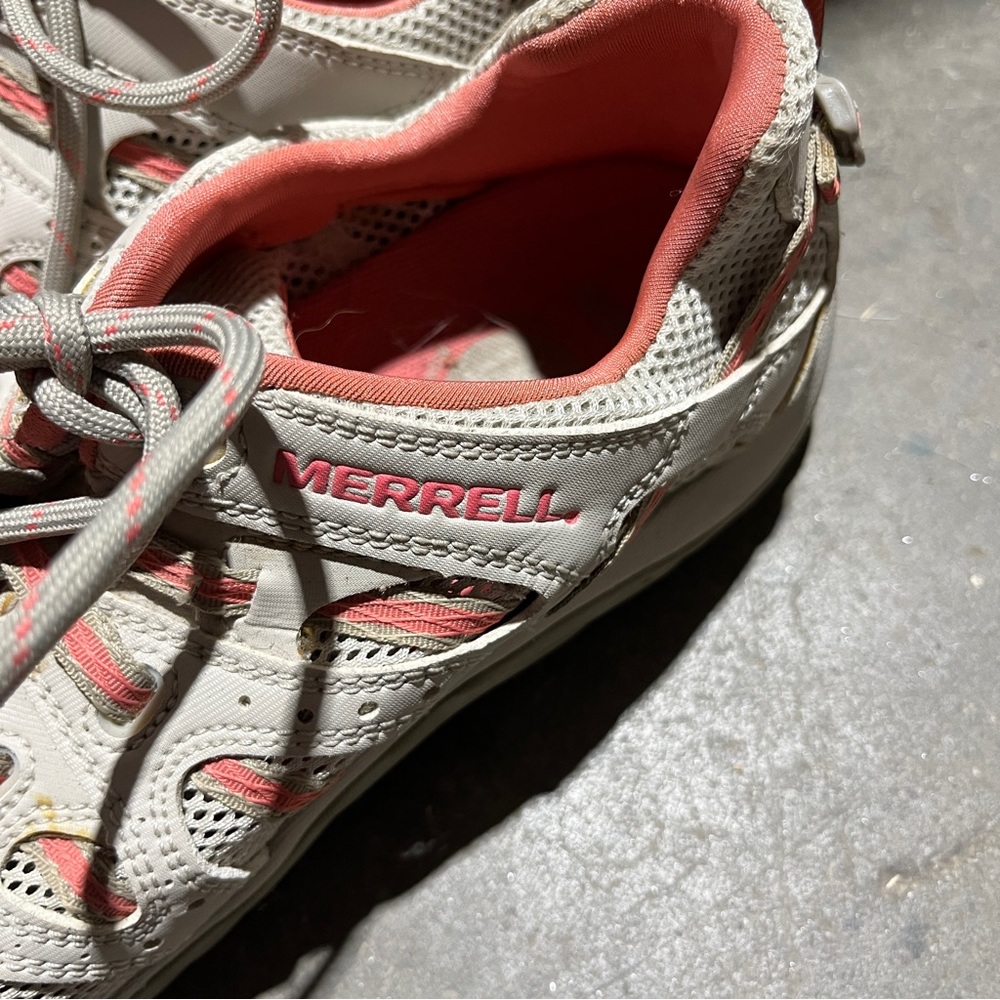 Merrell Shoes - Picture 3 of 4